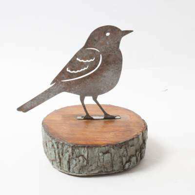 METAL BIRD ON RESIN TREE TRUNK