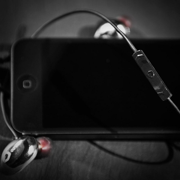 RedGiant A00 Malleus Prime with Remote - Silver - Image 2